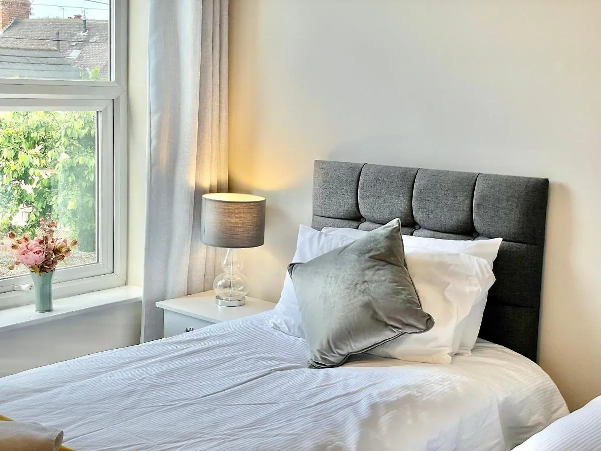 The Balmoral Close To The Racecourse York